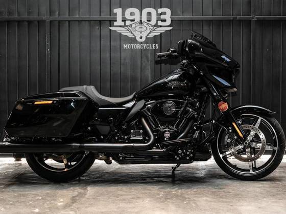 HARLEY-DAVIDSON STREET GLIDE 